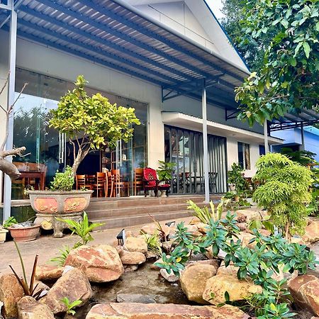 Bungalow Hotel Chi Khu Co Ong Εξωτερικό φωτογραφία