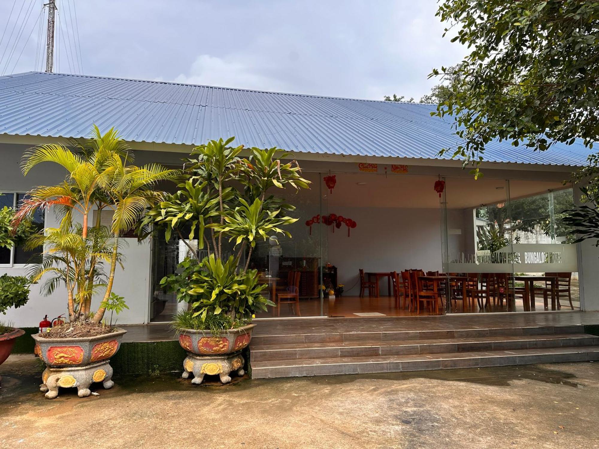 Bungalow Hotel Chi Khu Co Ong Εξωτερικό φωτογραφία