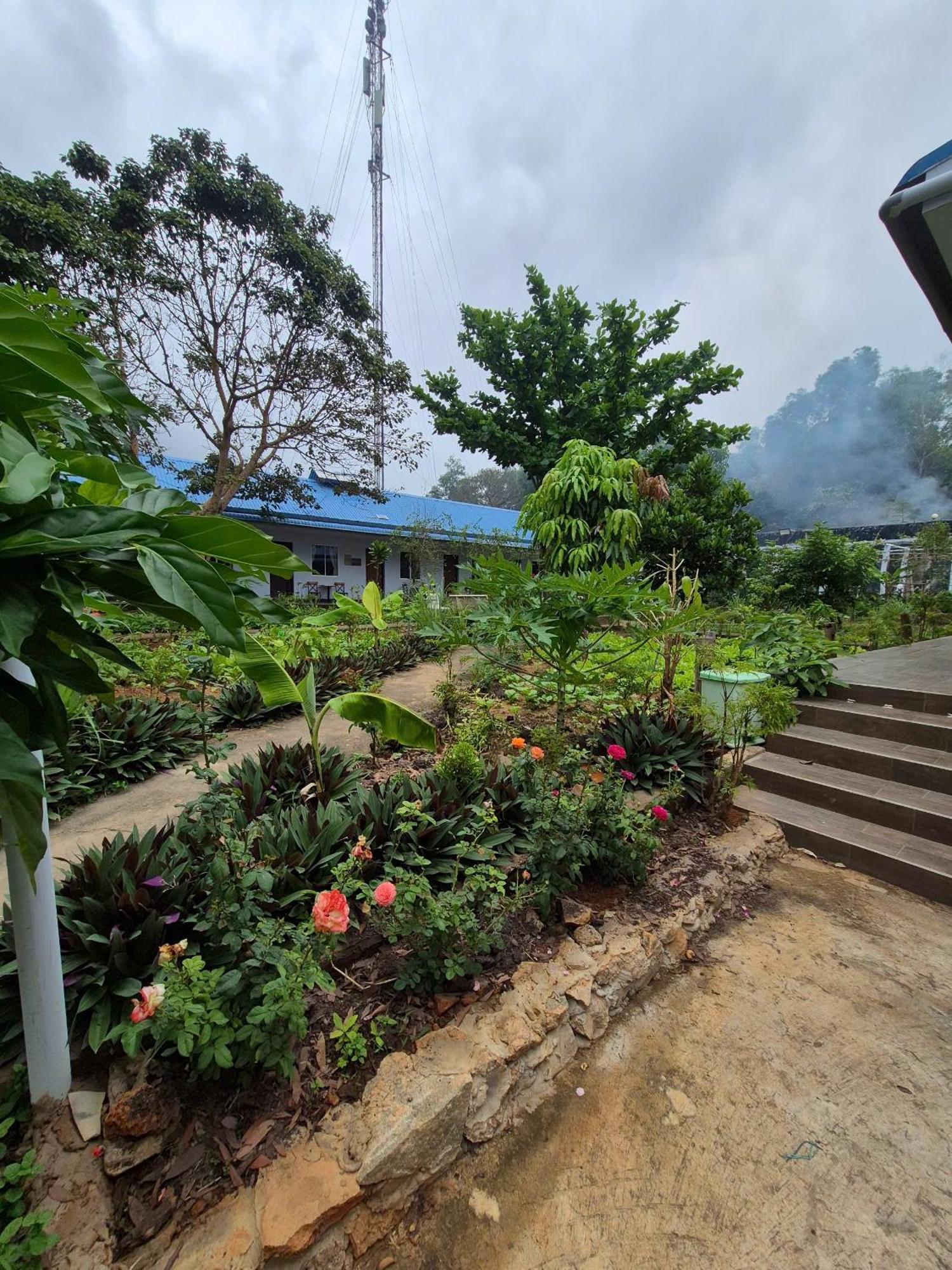 Bungalow Hotel Chi Khu Co Ong Εξωτερικό φωτογραφία